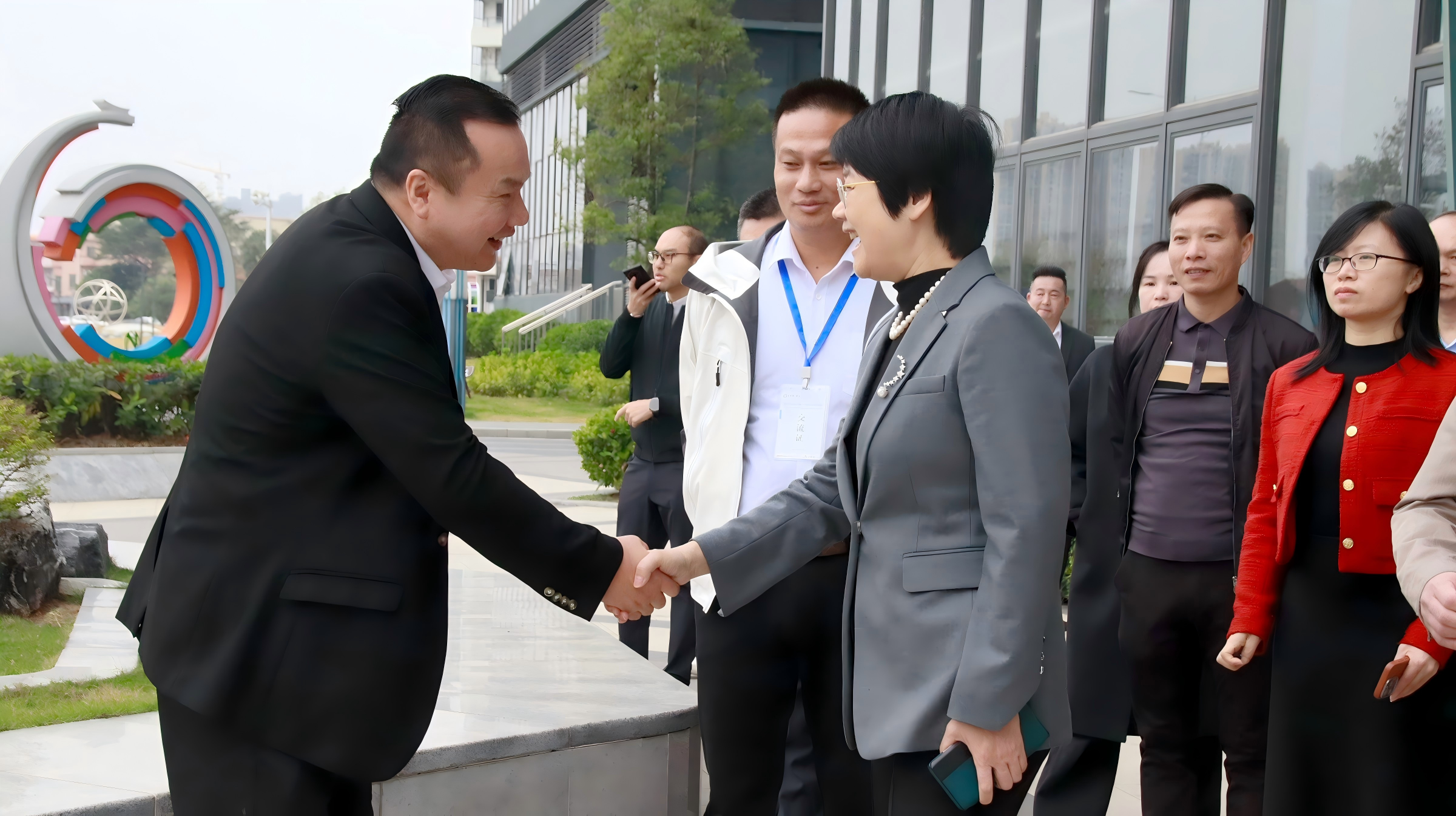 普寧市副市長王粉娟一行蒞臨廣東臺正集團參觀調研